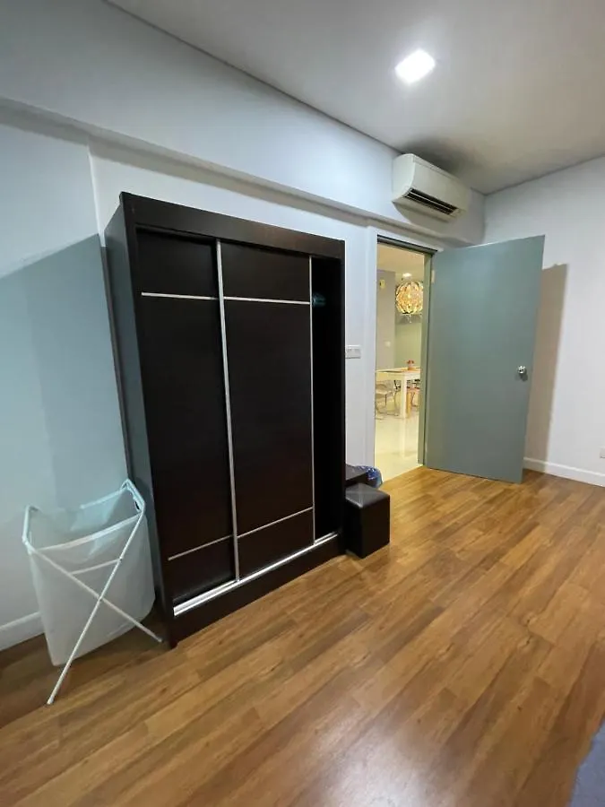 Mercu Summer Suite Klcc 1Bedroom With Twin Double Bed Apartment Kuala Lumpur 0*,  Malajzia